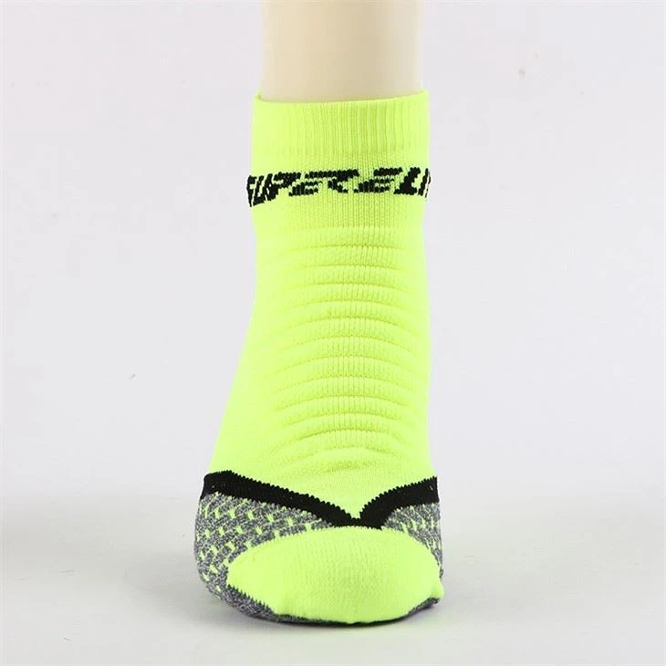 Men'S Ankle Socks With Designs