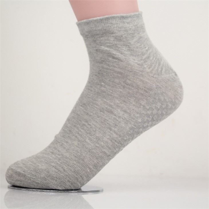 Men's White Crew Socks 100 Cotton